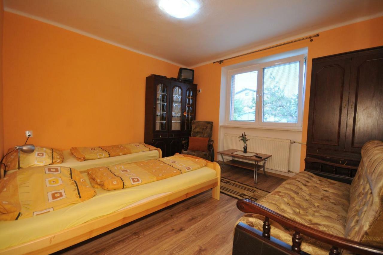 Privat Mapak Guest House โปปรัด ภายนอก รูปภาพ